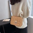 thumbnail image 5 of Bolso de lujo para mujer 2024, bolso de hombro estilo Wester con forma de corazón y diseño retro, bolso cuadrado informal para mujer, bolsos cruzados para mujer, 5 of 5