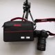thumbnail image 2 of Bolsa de hombro acolchada antigolpes para cámara de gran capacidad con compartimento para tableta compatible con Canon 4000D 2000D 90D, Nikon D5600 D3500, Sony A7 HX400VB, DSLR SLR Camera Bags Cases oso de fresa  Electrónica, 2 of 4