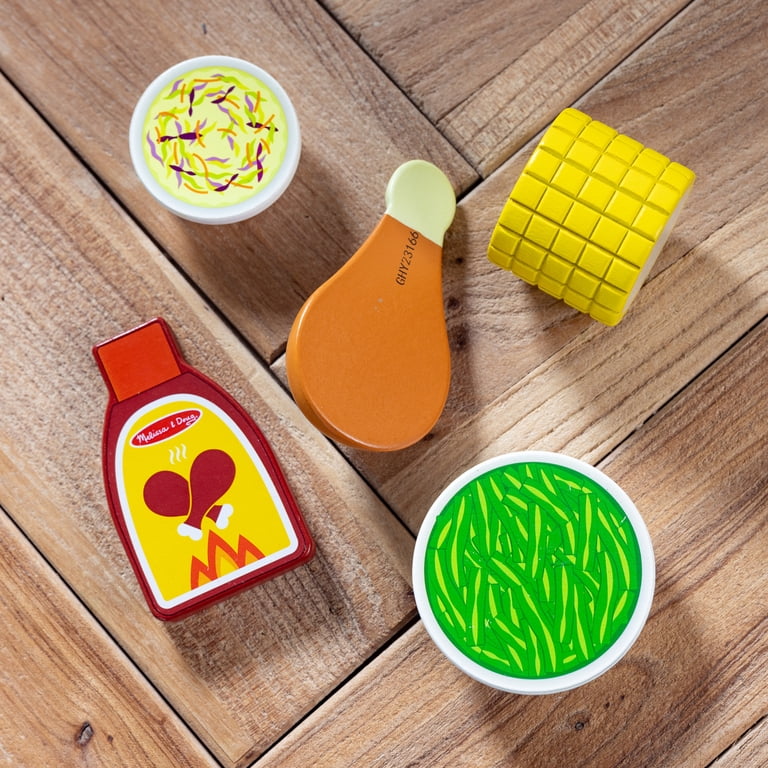 Melissa & Doug Wooden Dinner Picnic Box Play Food Set for Boys and