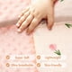 thumbnail image 5 of Manta para Bebé ANYEDDE Muselina de Algodón con Lunares Minky y Diseño Floral Rosa, 5 of 7