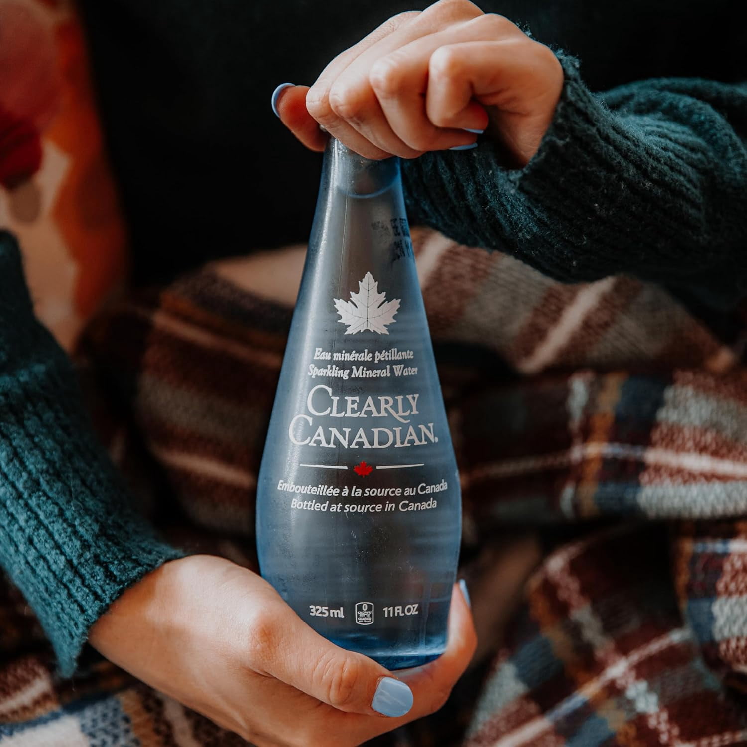Clearly Canadian Clearly Sparkling Spring Water Beverage | Natural, Carbonated, Flavored Seltzer Water | 1 Case (12 Bottles x 325mL)