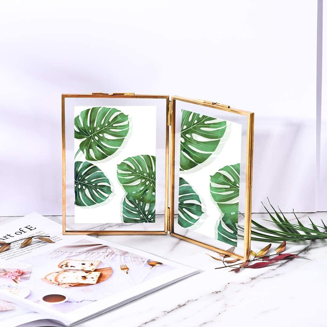 Longwin Folding Floating 5 in x 7 in Gold Picture Frames