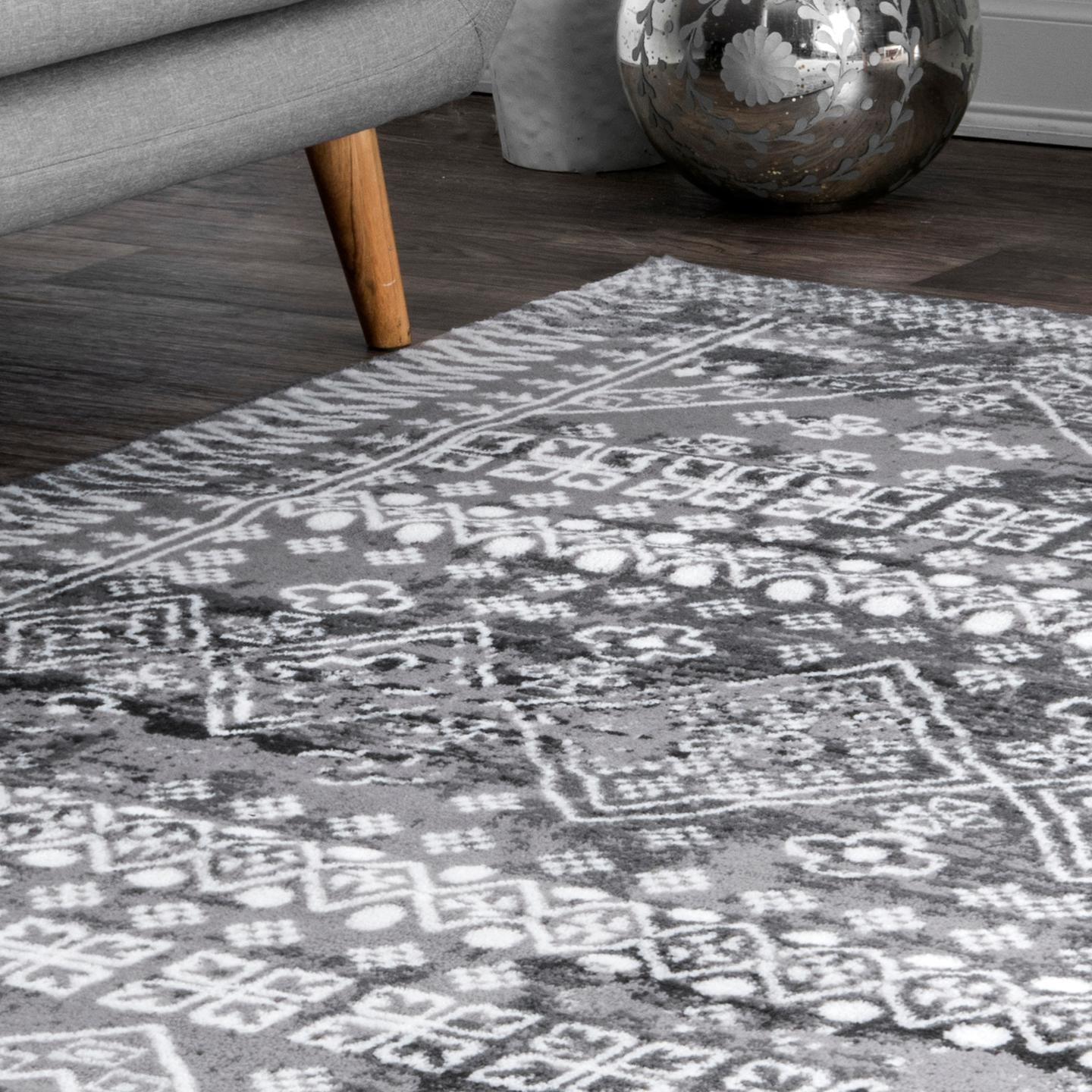 nuLOOM Frances Moroccan Area Rug, 4' x 6', Gray