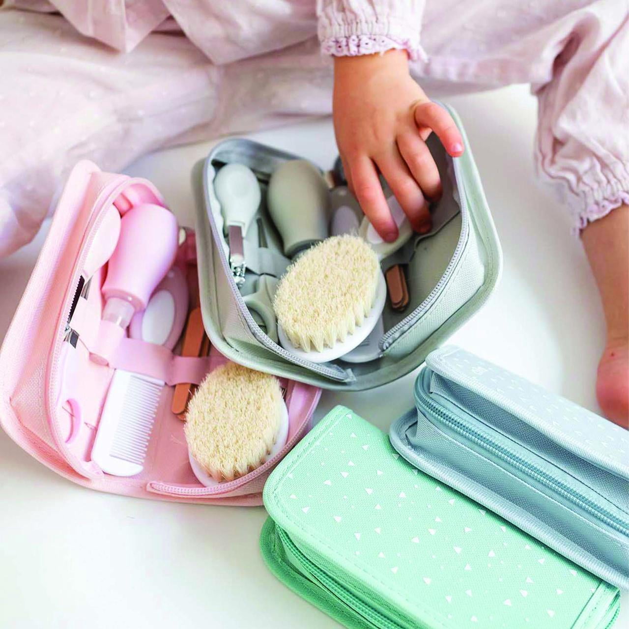 SARO Blue Baby Grooming Kit: Natural Bristle Brush for Gentle Newborn Scalp Care & Travel Case