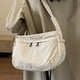 thumbnail image 4 of Bolso tote de nailon impermeable de gran capacidad, tipo dumpling, bandolera, ideal para el día a día, deportes y actividades al aire libre | Ligero y resistente a desgarros, 4 of 9