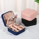 thumbnail image 1 of Joyero de PU sencillo con espejo, caja de almacenamiento para pendientes, collares y viajes, caja de joyería portátil, 1 of 5