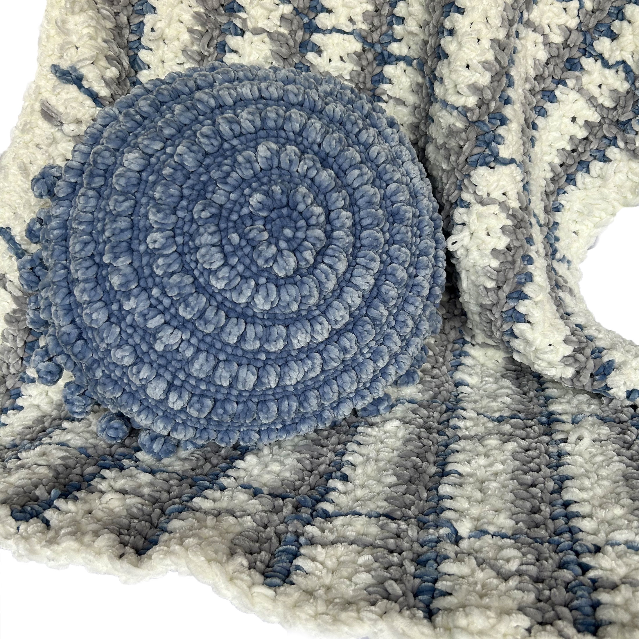 Mainstays Soft Velvety Yarn, 315 yd, Light Blue, 100% Polyester, Pack of 4