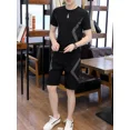 thumbnail image 2 of Conjunto de camiseta y pantalones cortos para hombre, estampado gráfico de entrenamiento, conjunto de pantalones cortos para hombre, ropa coreana de dos piezas barata, oferta de atuendos juveniles emo, 2 of 5