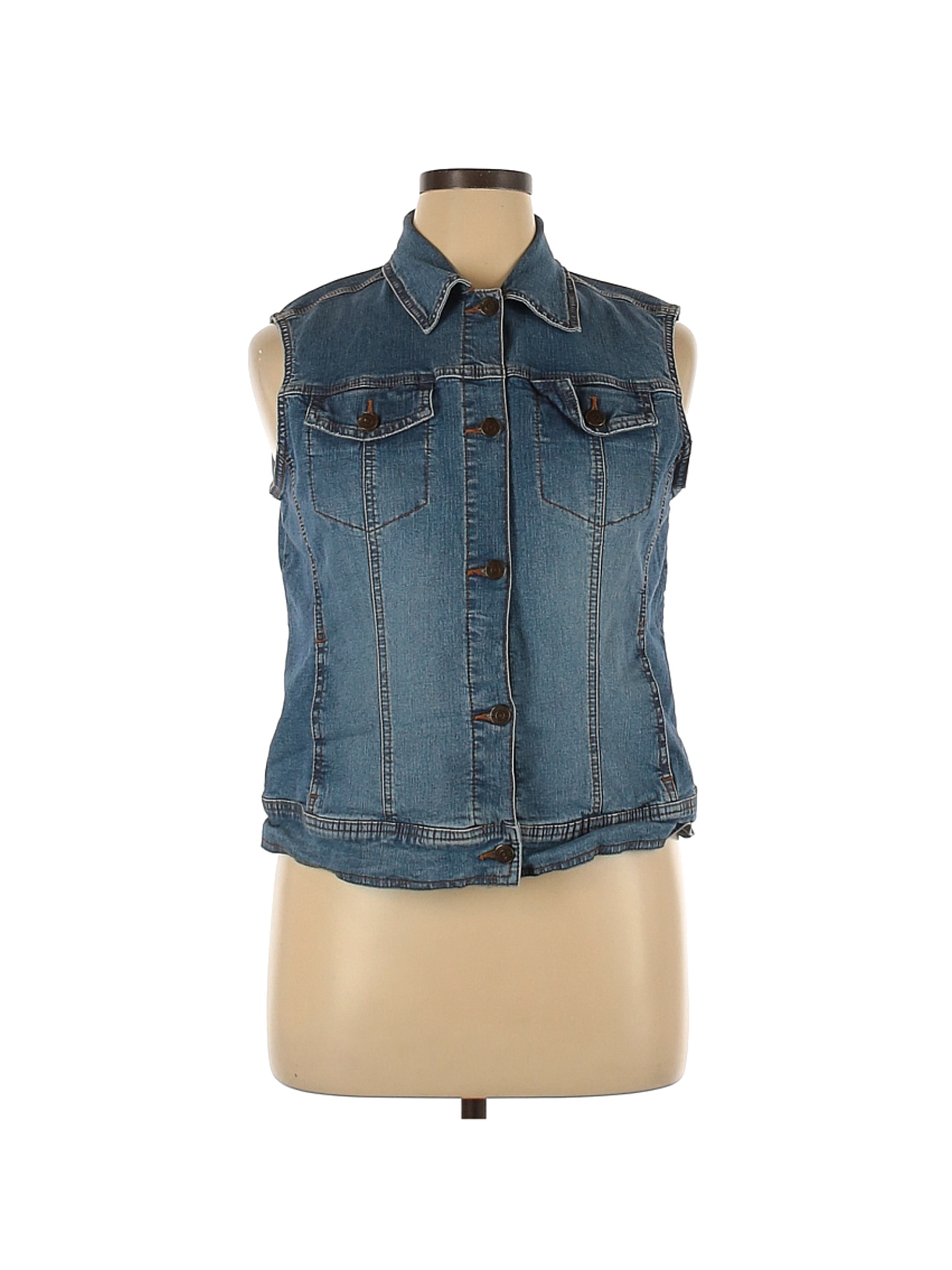 Pre-Owned Villager by Liz Claiborne 
