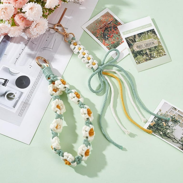 Macrame Wristlet Keychain Bulk Daisy Cord Knotting Kit Boho Macrame Wristlet Keychain Bulk Daisy Cord Knotting Kit Boho