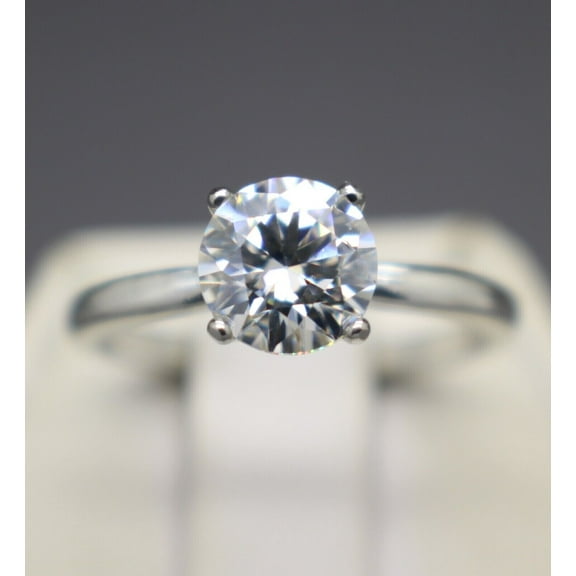 1Ct Lab Created Diamond Round Cut Solitaire Leady Beauty Ring 14K White Gold Plated