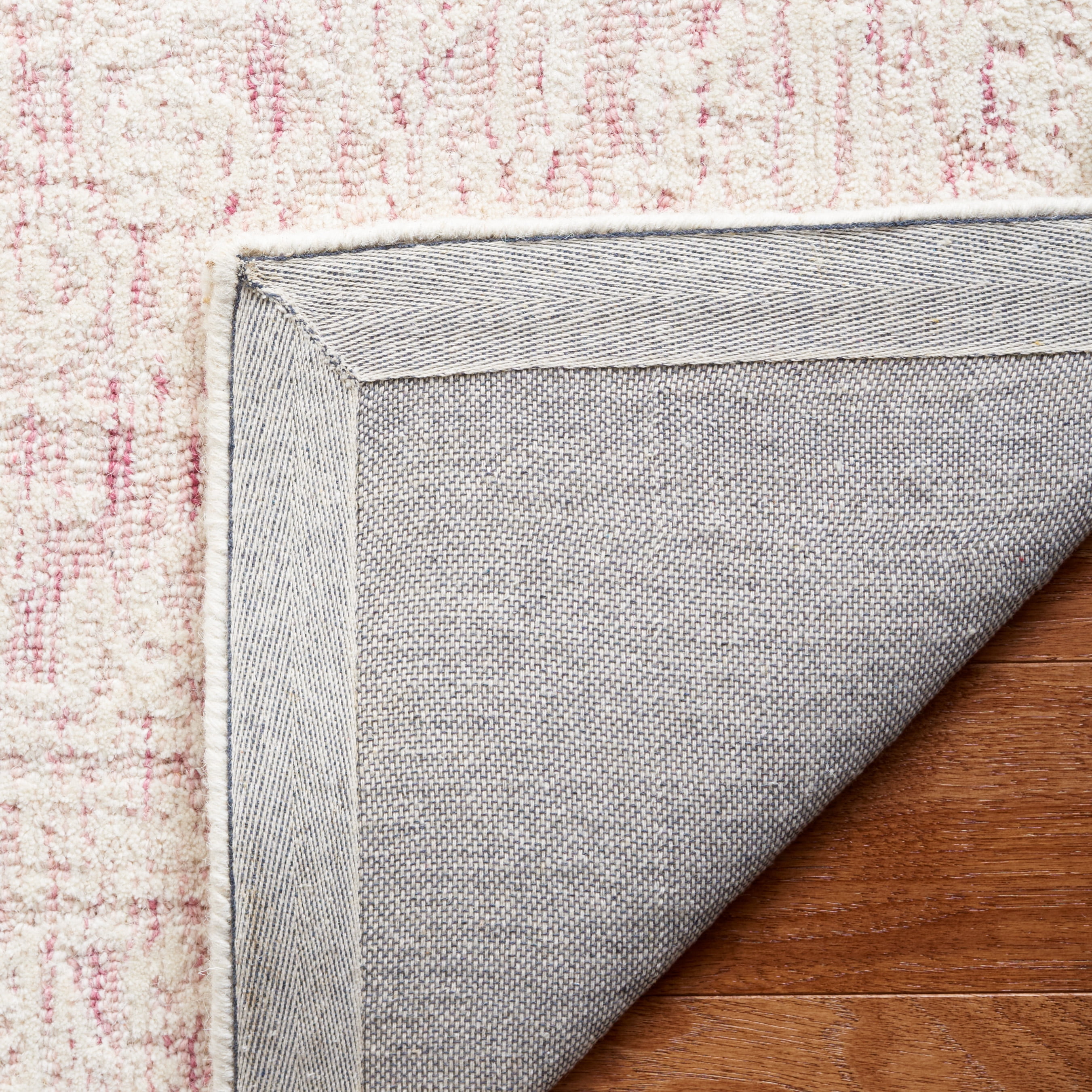 Safavieh Ebony Aaron Floral Runner Rug, Pink/Ivory, 2'3" x 9'