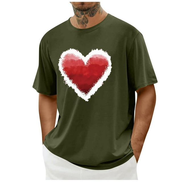 Tops para hombre, blusas y camisas de cuello redondo y manga corta para hombre. Camiseta/camisa informal de cuello redondo y manga corta con estampado de corazones para hombre. Tops de poliéster para