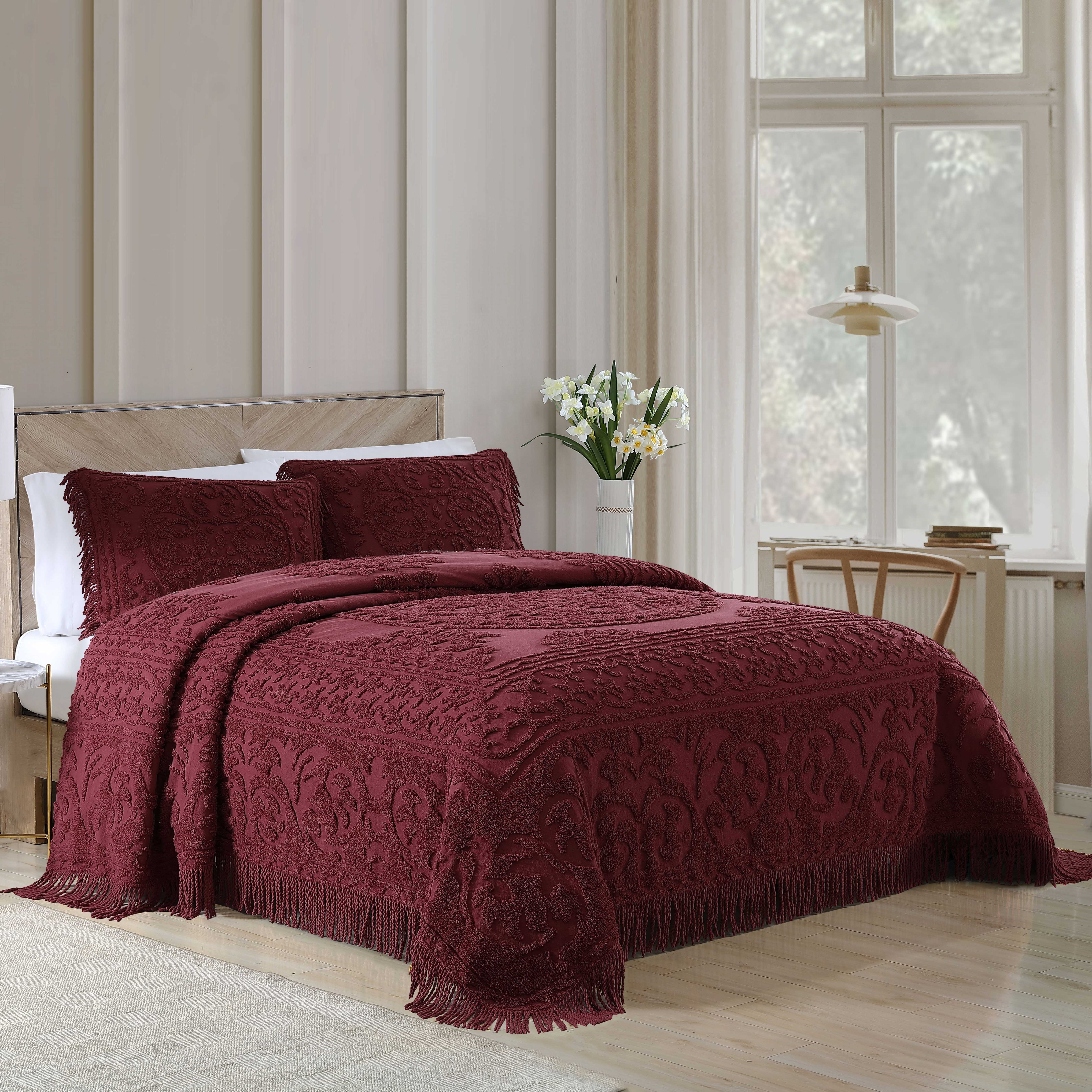 Beatrice Home Fashions Medallion Chenille Standard Sham Burgundy