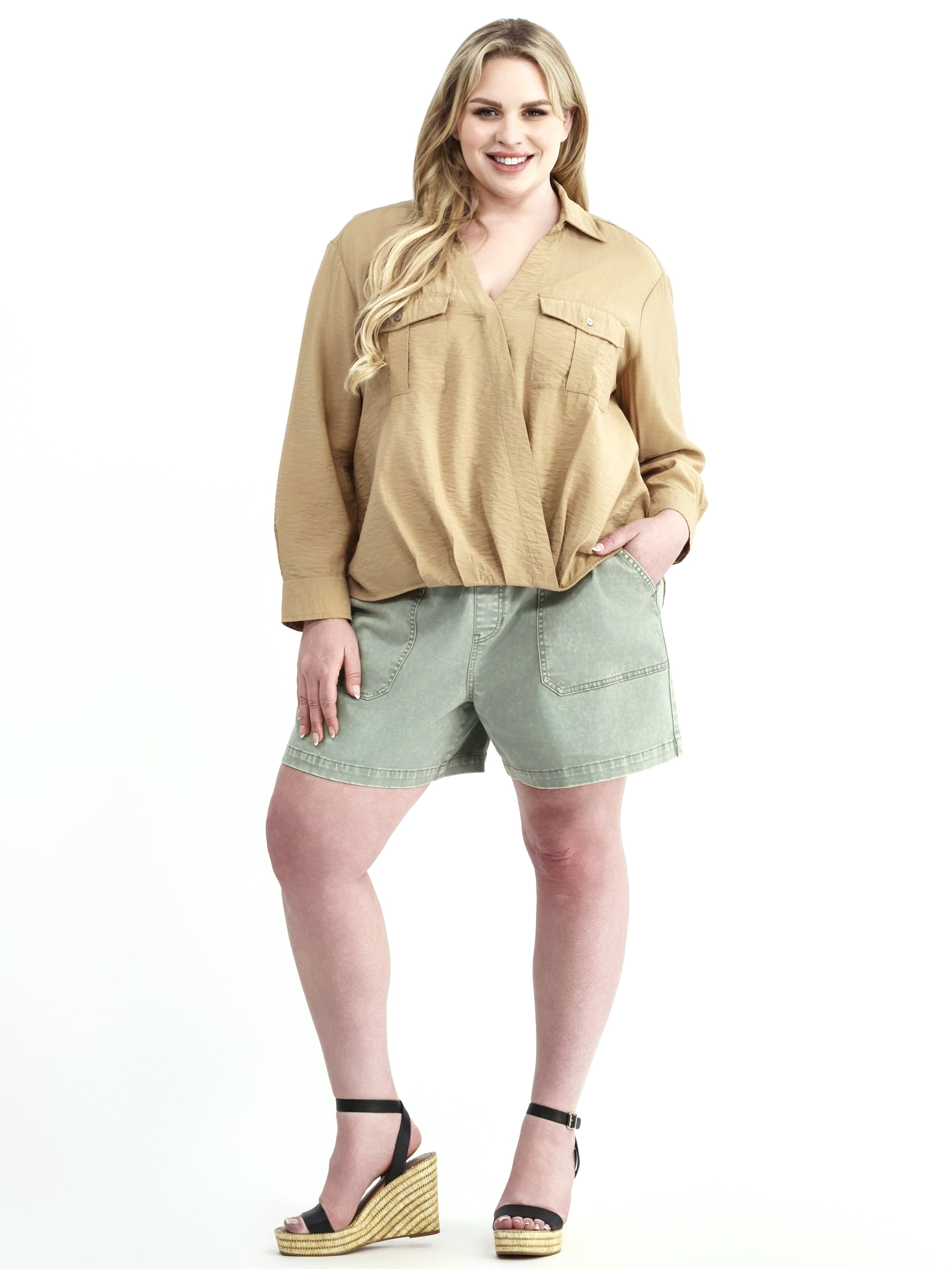 Terra & Sky Women’s Plus Size Surplice Top with Long Sleeves, Sizes 0X-5X