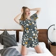 thumbnail image 5 of Fuzoiu Flowers and Bee Print Women's Short-Sleeved Pajama Set,Lounge Sleepwear Set,Womens Pajama Sets 2 Piece,Button-Up Top and Shorts with Pockets-Large, 5 of 7