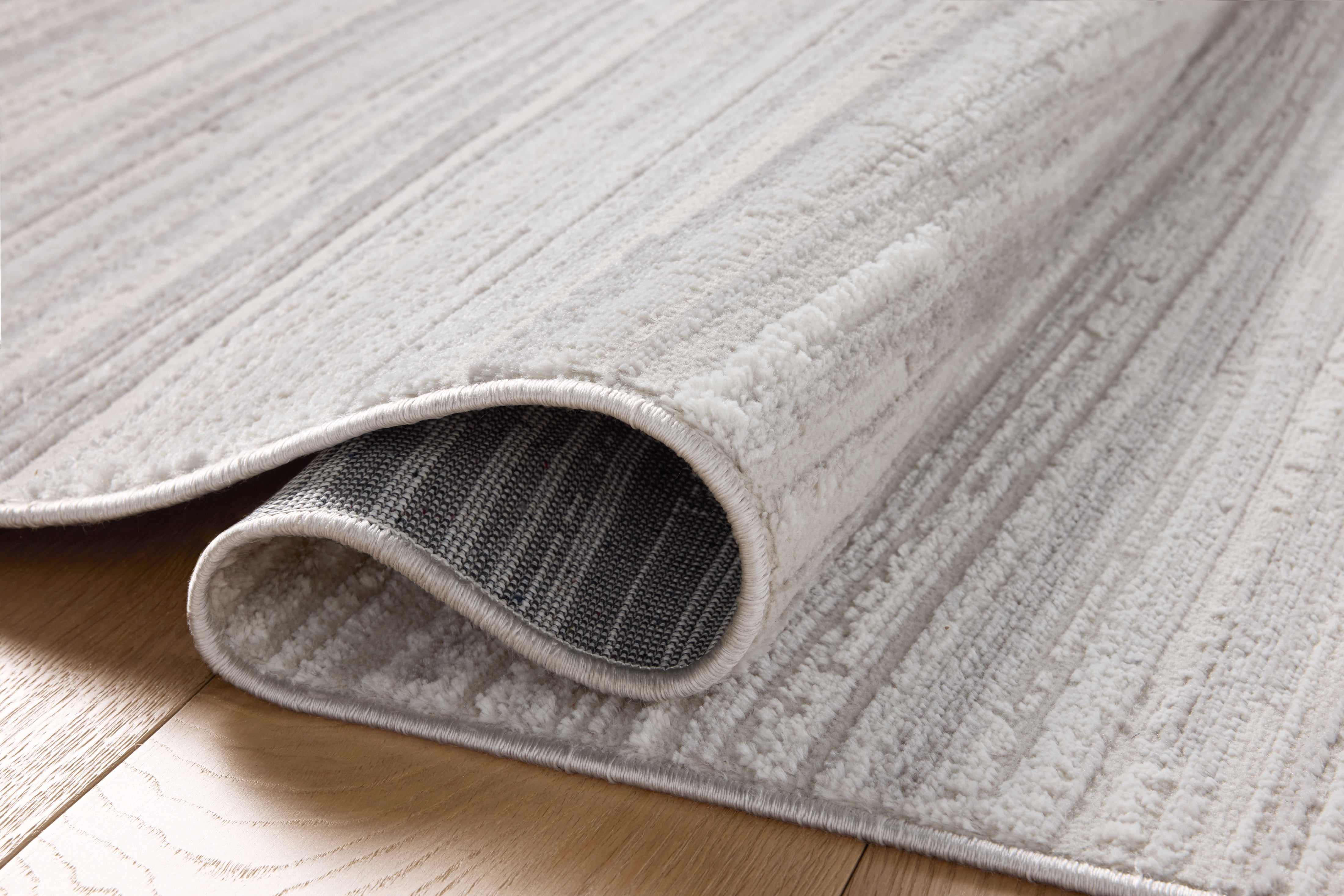 Loloi Townes Beige / Grey 2'-3" x 3'-9" Accent Rug