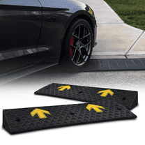 Magshion 2 Pieces Rubber Curb,5.5" Rise 39" Length Heavy Duty Loading Driveway Ramp for Cars, Wheelchair