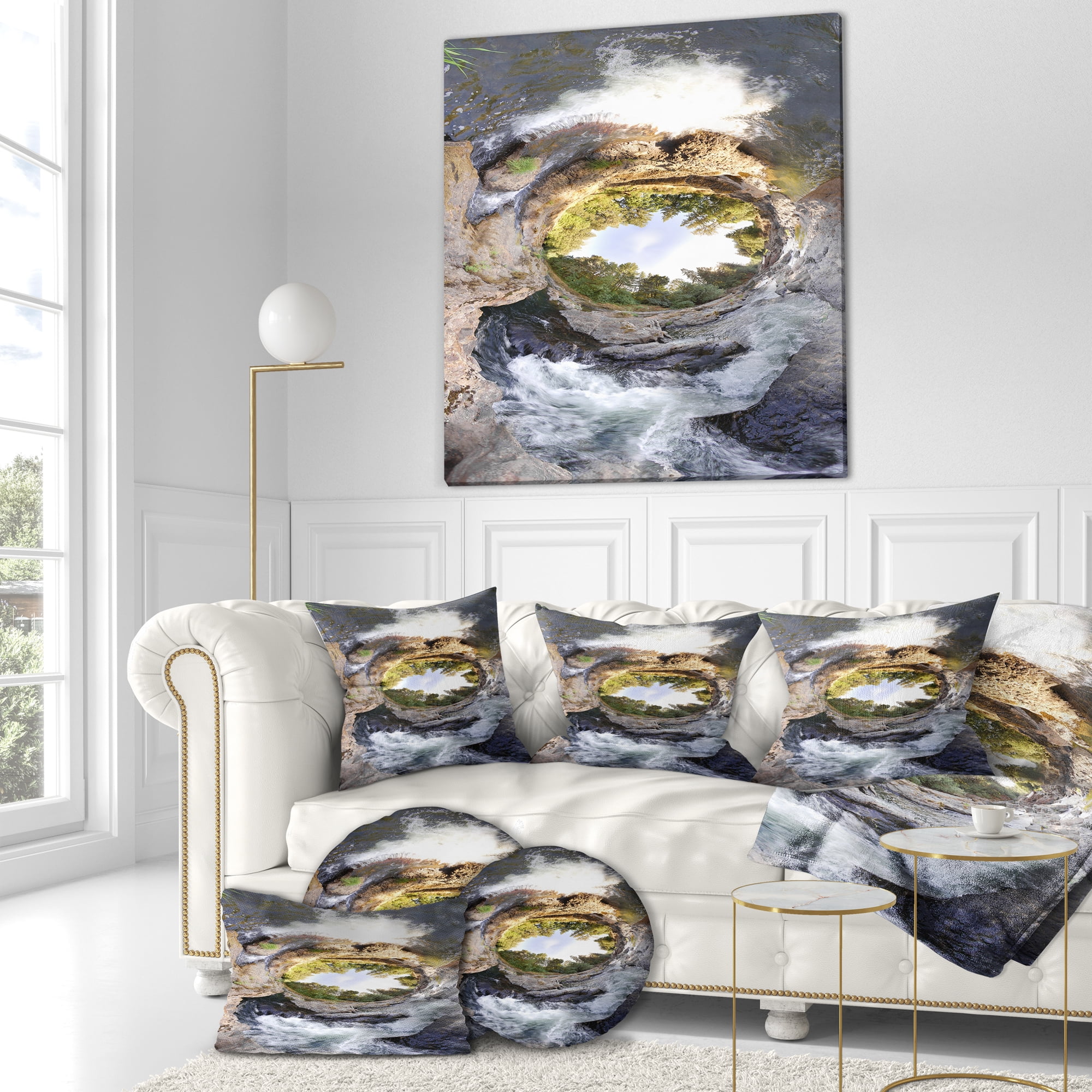 Designart Wild River Tube - Landscape Photography Throw Pillow - 18x18