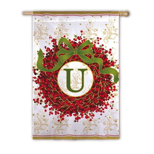 Berry Wreath Garden Flag - U