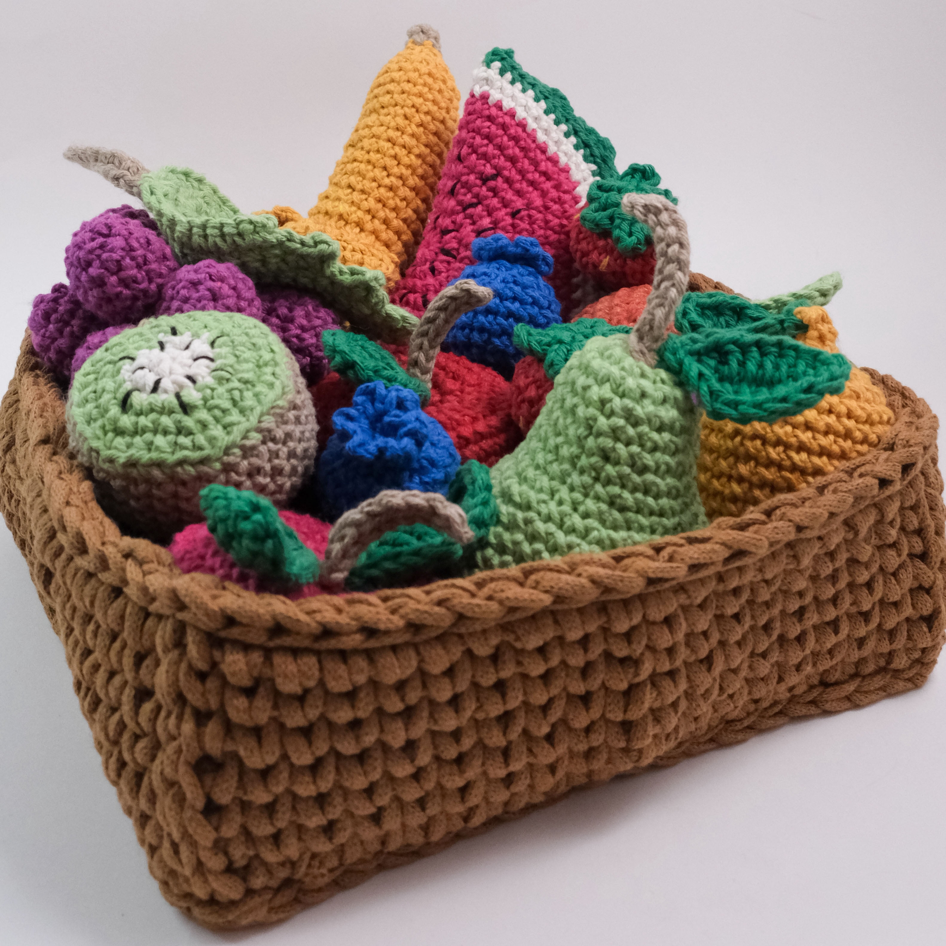 Hoooked Amigurumi DIY Kit W/Eco Barbante Yarn-Fruits Kit