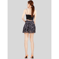 thumbnail image 2 of SET DE 2 FALDAS SHORT DE MUJER CASUAL FALD-1004 DE ESTAMPADO FLORAL, 2 of 5