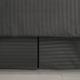 thumbnail image 3 of Set de edredón y bolsa Sweet Home Collection Dobby Stripe King, 3 of 5