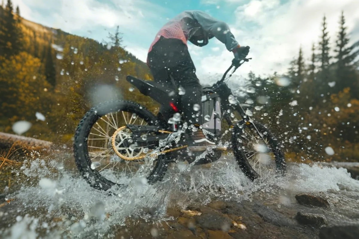 72V 8000W RERODE R1 Brushless Motor Middrive Ebike,35Ah Rerode R1 Electric Dirt Bike,440NM Electric Motorcycle, E Moto 53MPH 75 Miles Long Range Full Shock Absorption
