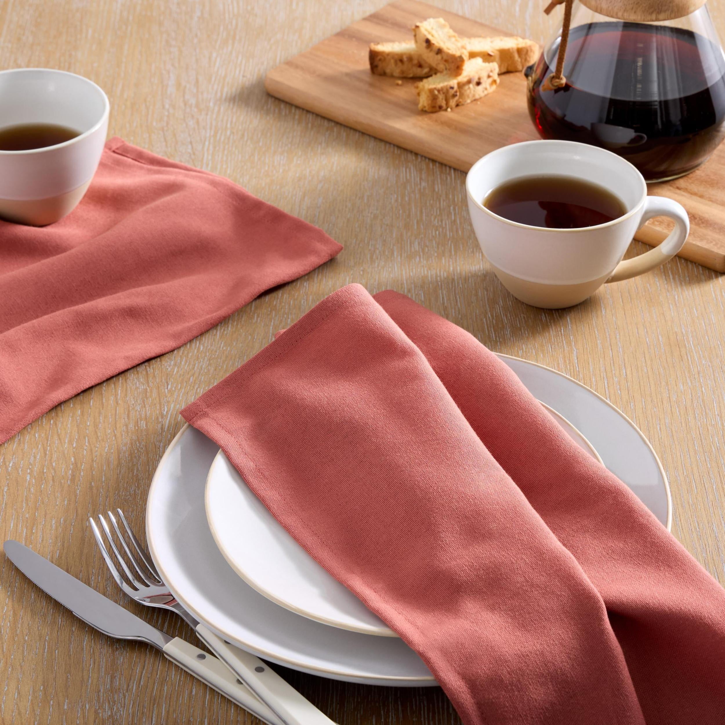 Mainstays Yale Solid Fabric Napkin Set, Brick, 18"W x 18"L, 4 Pieces
