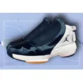 thumbnail image 1 of Ni - ke Ni - ke Air Jordan XIX 19 OG East West Coast US 11.5 White Black 2004 307546-002, 1 of 5