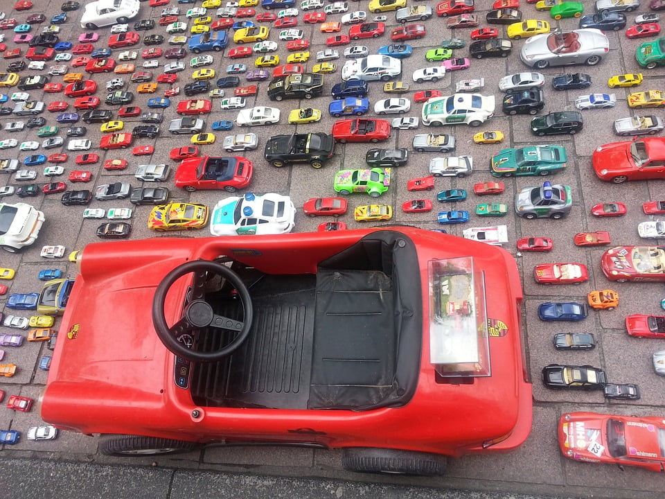 miniature toy vehicles