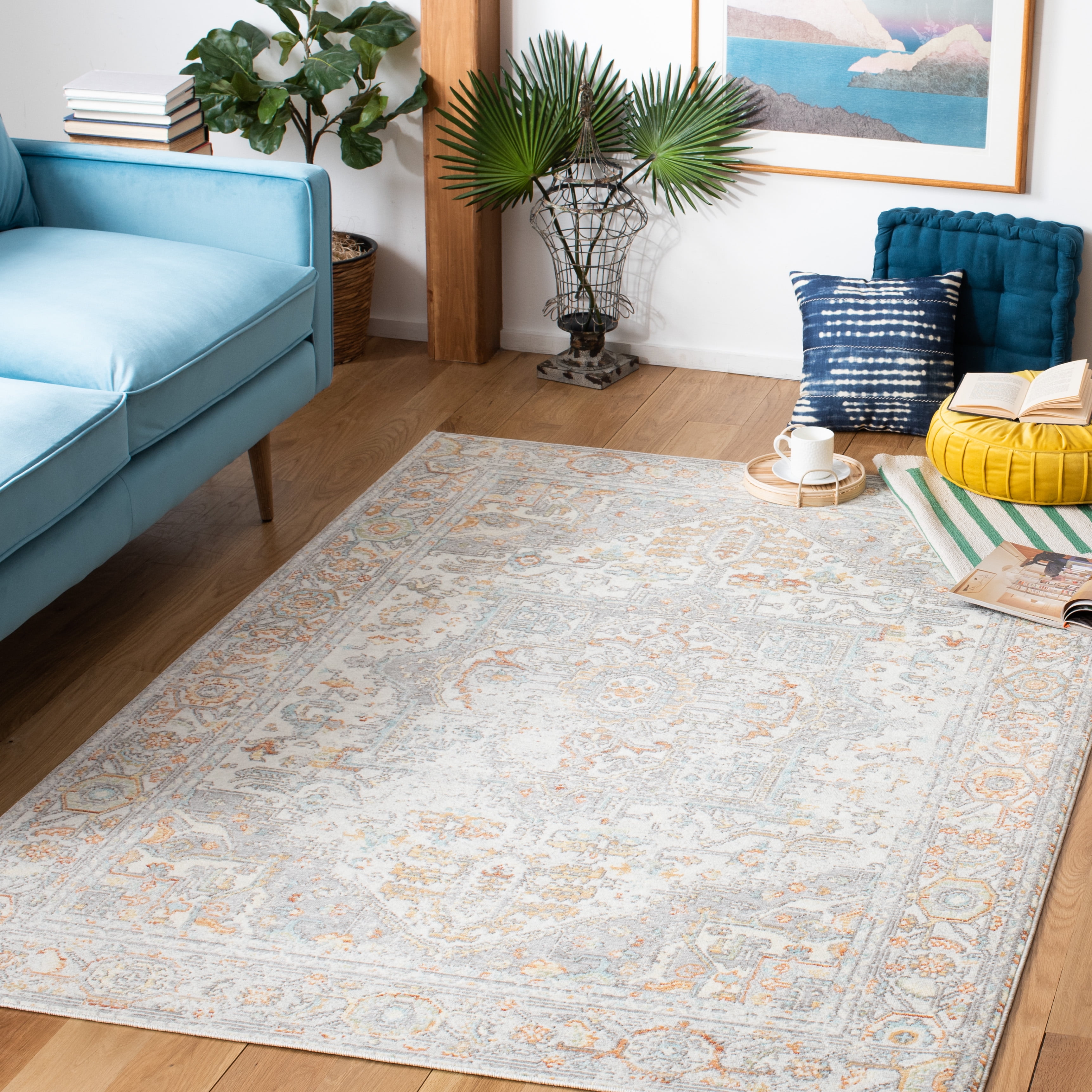 SAFAVIEH Aria Gligor Oriental Area Rug, Beige/Grey, 6'7" x 6'7" Square