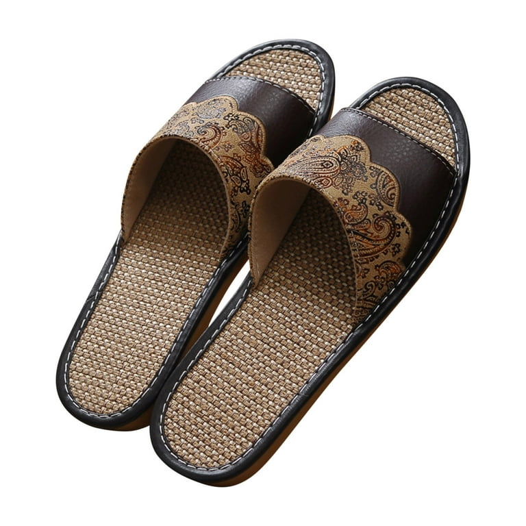 Mens sandals hotsell size 15 wide
