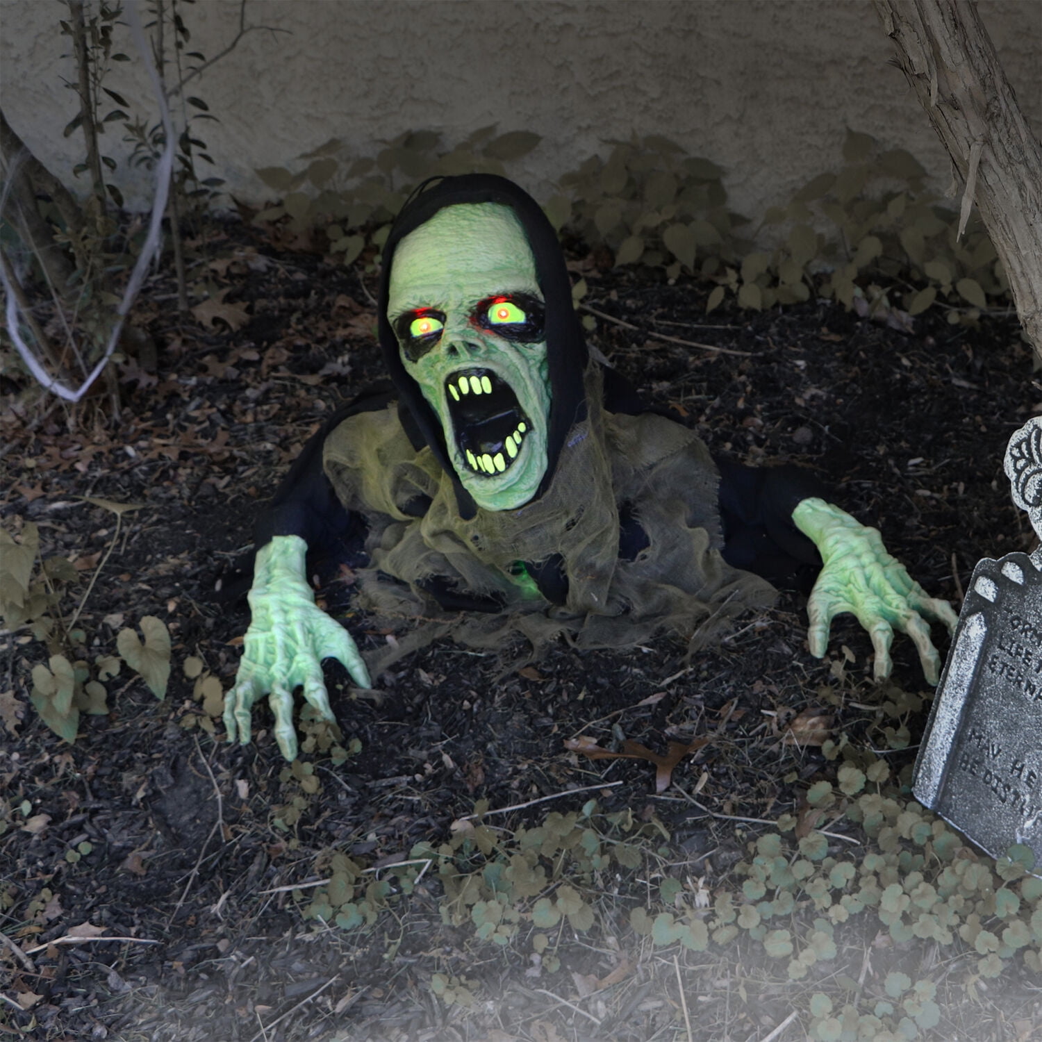 Haunted Hill Farm 21 in Trevor the Animated Zombie Groundbreaker, HHRPR-1LSA
