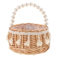 thumbnail image 1 of Cesta de mimbre para niña de las flores con asa de perla artificial, pequeña cesta tejida para bodas, decoración de fiesta de boda para niña de las flores, cesta de mano, 1 of 7