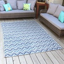 Sunnydaze Dreams Classic Flat Weave Blue Chevron Outdoor Area Rug, 5' x 7'