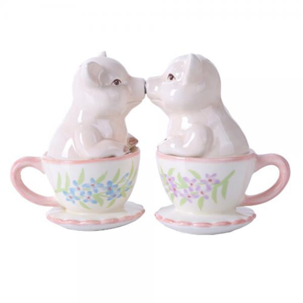Mr and Mrs Polar Bear 3 inch Ceramic Stoneware Salt and Pepper Shaker Set