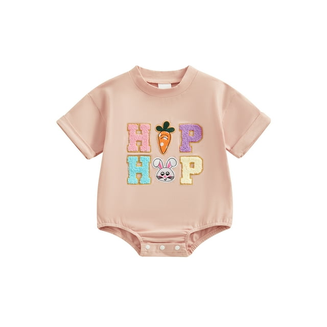 EYIIYE Barboteuse de Pâques pour Bébé Fille 3M 6M 12M 18M Nouveau-Né Col Rond Combinaison Manches Courtes Pliées Justaucorps Rabbit Broderie Lettre Carotte Tenue de Jeu Mignonne Décontractée Été
