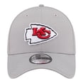 thumbnail image 2 of Men's New Era  Gray Kansas City Chiefs Perforated 39THIRTY Flex Hat, 2 of 7