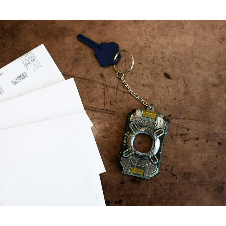 HALO Light-Up Cortana Chip Replica Pendant Keychain - Walmart.com