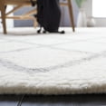 thumbnail image 4 of SAFAVIEH Vermont Yadira Trellis Area Rug, Ivory/Grey, 5' x 8', 4 of 8