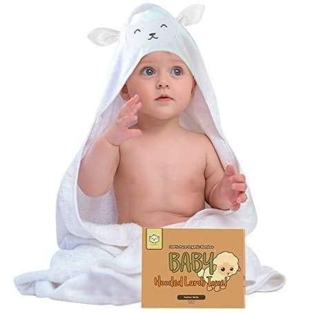 newborn towel bath
