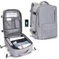 thumbnail image 2 of Mochila de viaje Viral Waterproof Shoes 35L con puerto USB, 2 of 4