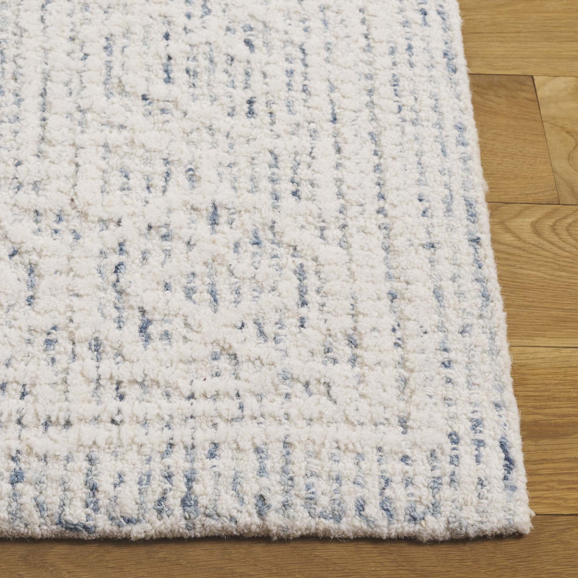 SAFAVIEH Ebony ARABESQUE Bordered Area Rug, Ivory/Blue, 6' x 9'