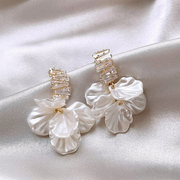 Fashion Jewelry White Flower Earrings Women's Summer New Trendy Niches Earrings 2025 French Earrings