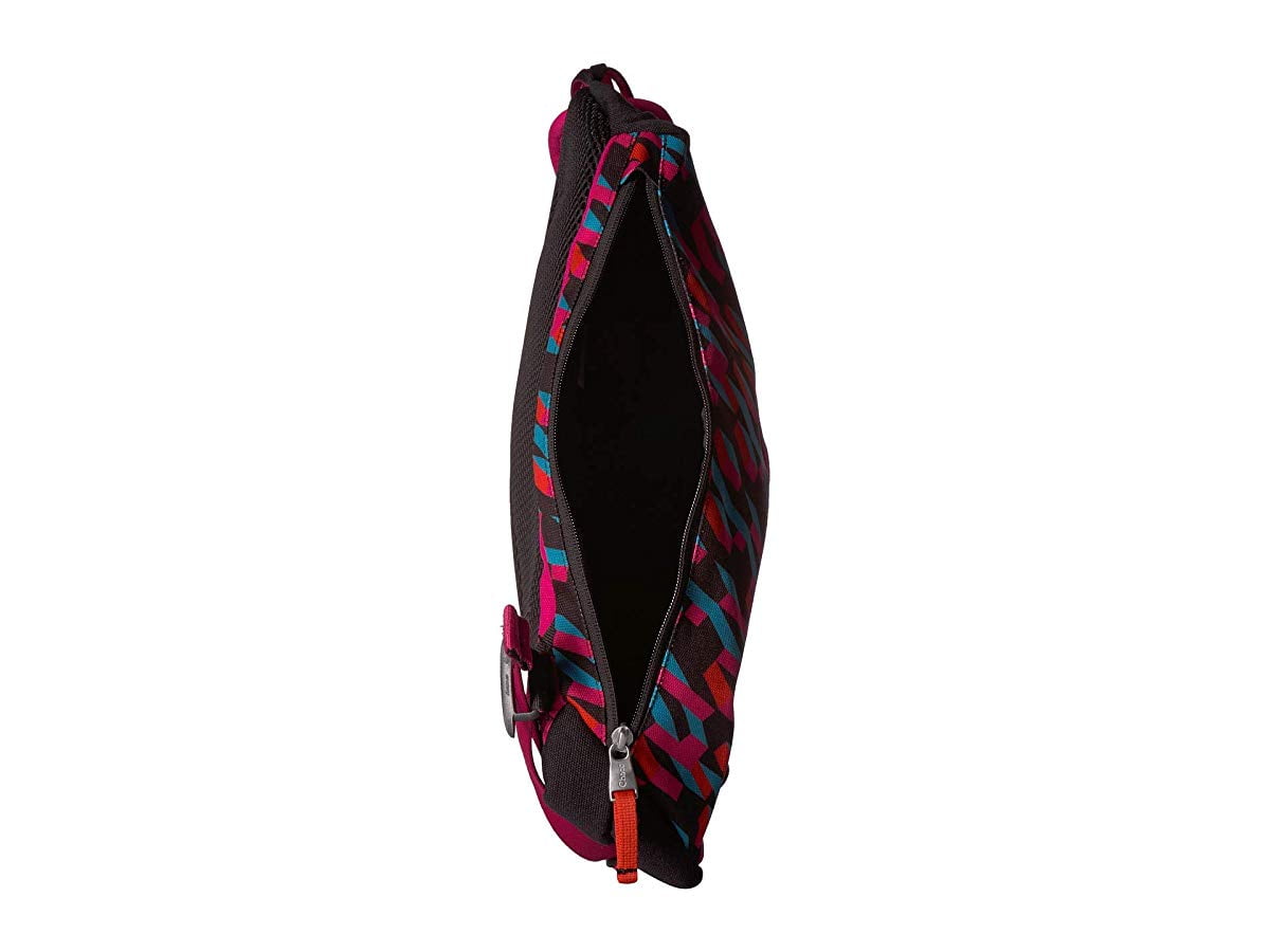 Chaco 2025 sling pack