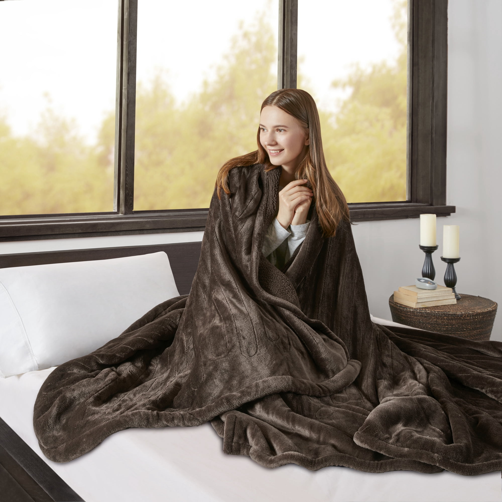 Beautyrest Heated Microlight to Berber Solid Blanket, Full, Chocolate