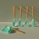 thumbnail image 4 of Juego de 6 utensilios de cocina para casa de muñecas escala 1/6, accesorios y utilería de cocina, para armar. Verde claro, 4 of 8