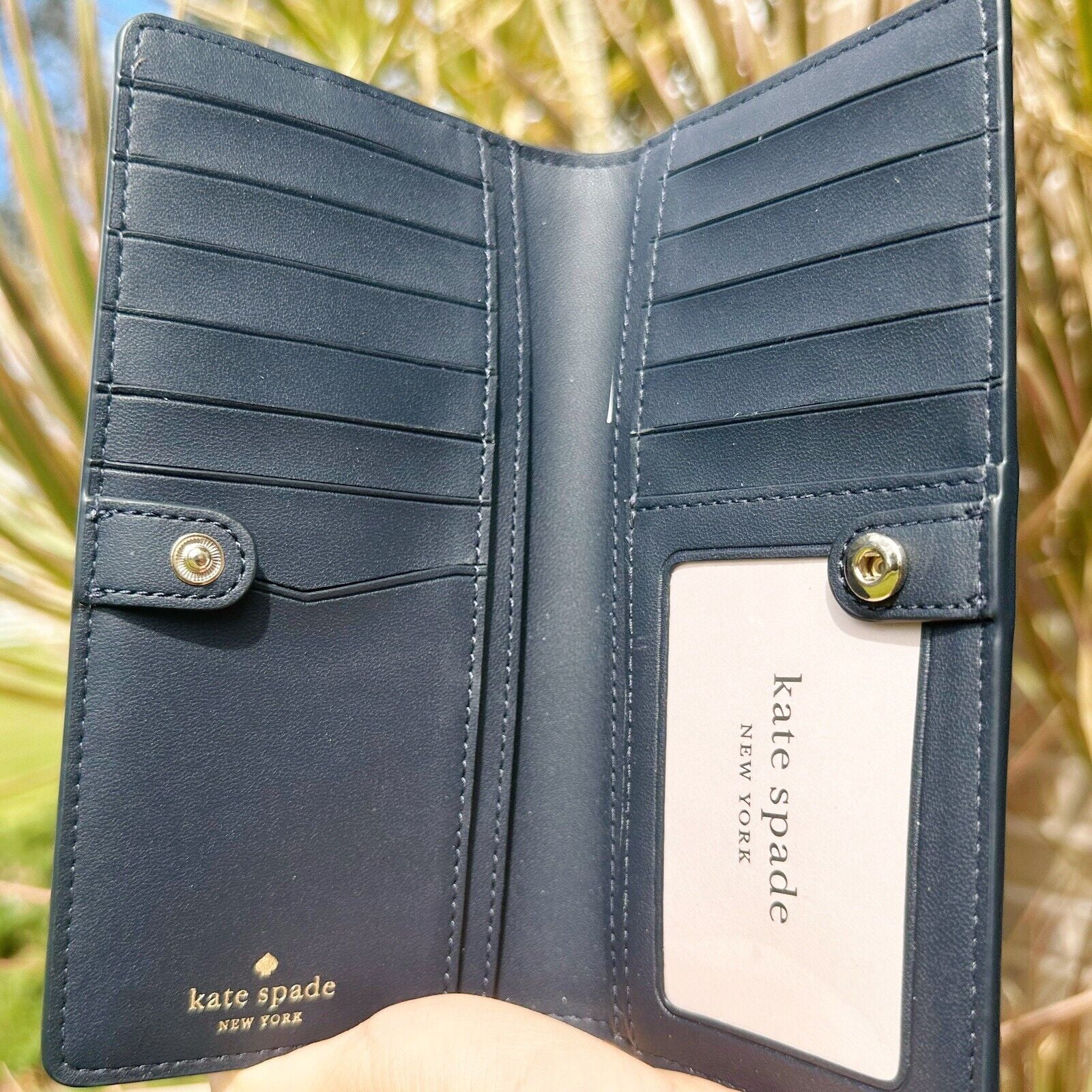 Kate Spade New York Women's Staci Orchard Toss Print Large Slim Bifold Wallet (Blazer Blue)