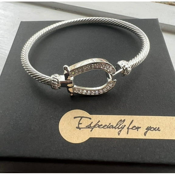 Lucky Horseshoe Crystal Bracelet